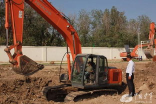 中國空軍與藍(lán)翔強強聯(lián)手 挖掘機技術(shù)的新篇章